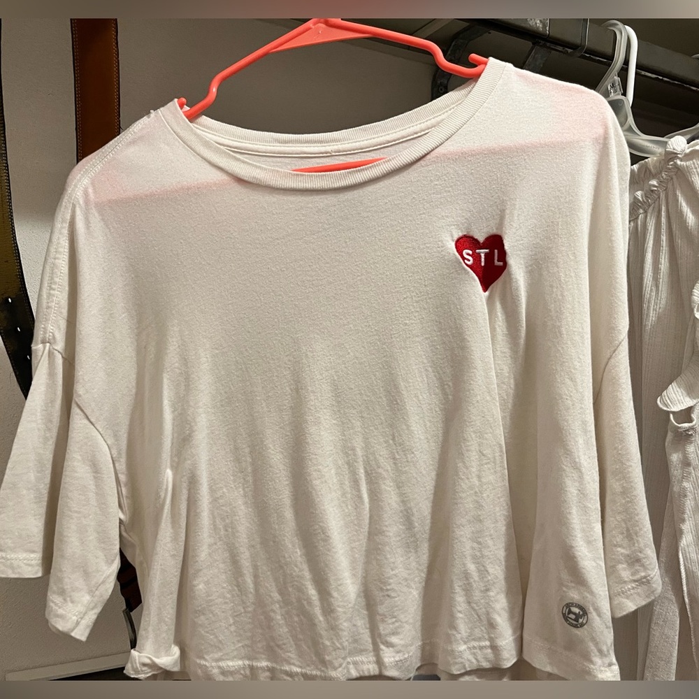 Arch Apparel St. Louis Heart Crop Tee